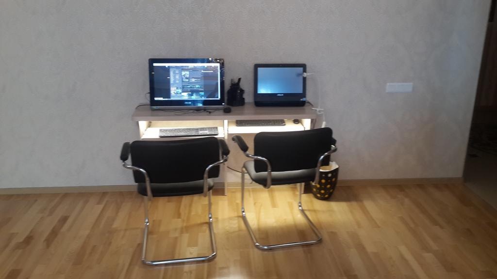 Triumph Astana Hostel アスターナ エクステリア 写真