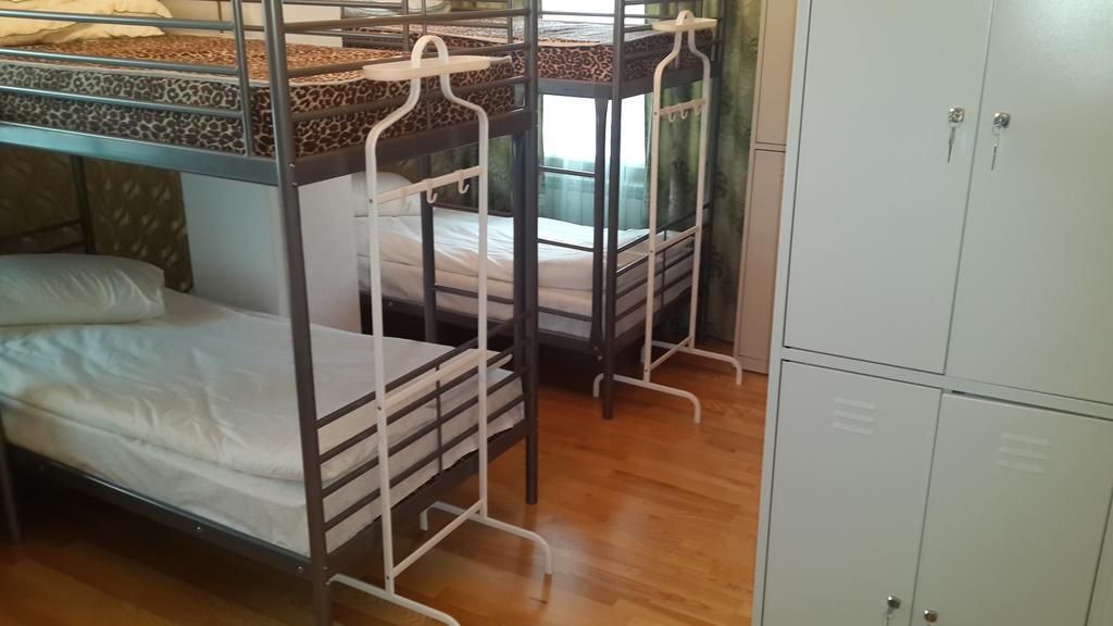 Triumph Astana Hostel アスターナ 部屋 写真